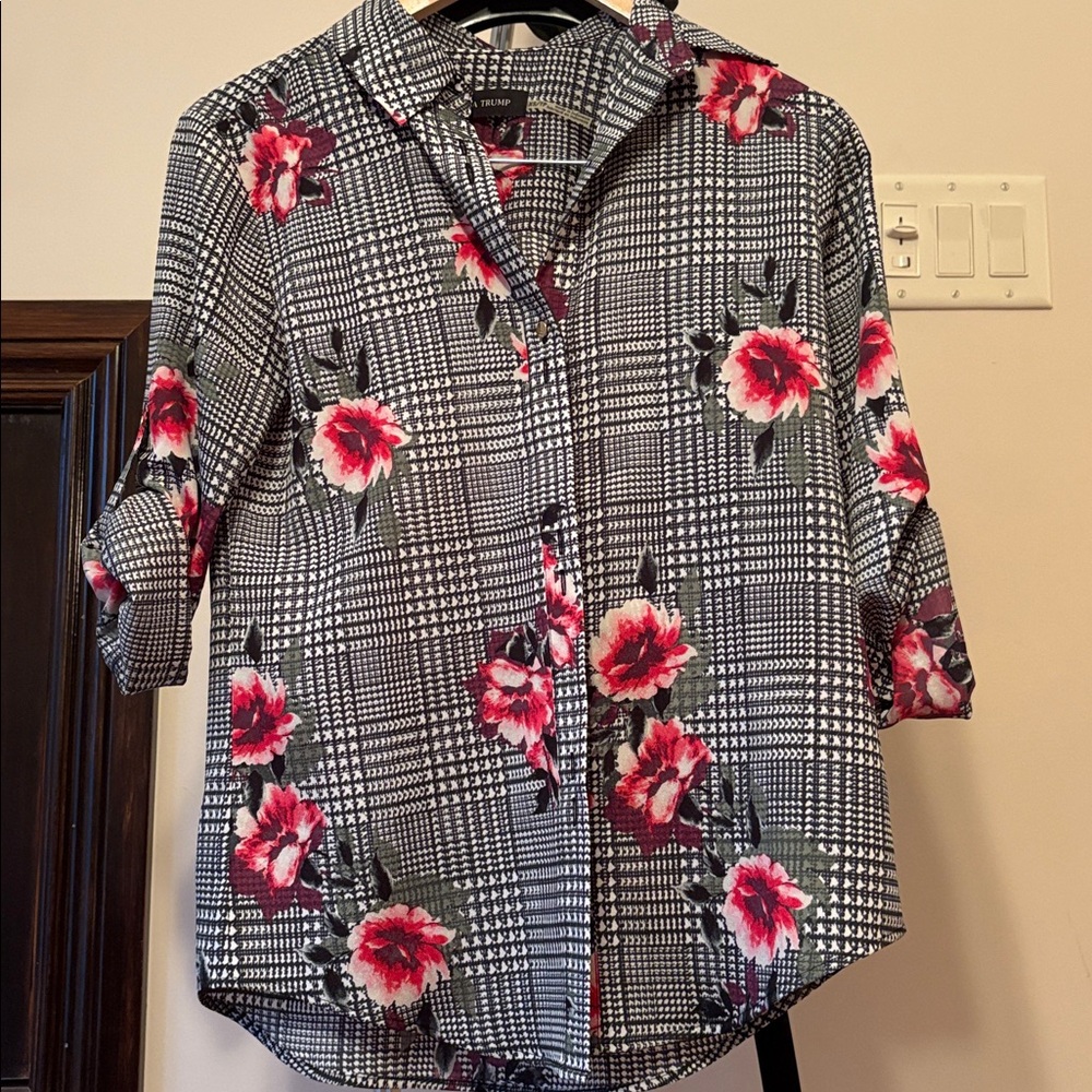 Ivanka Trump Black and Red Patterned Blouse